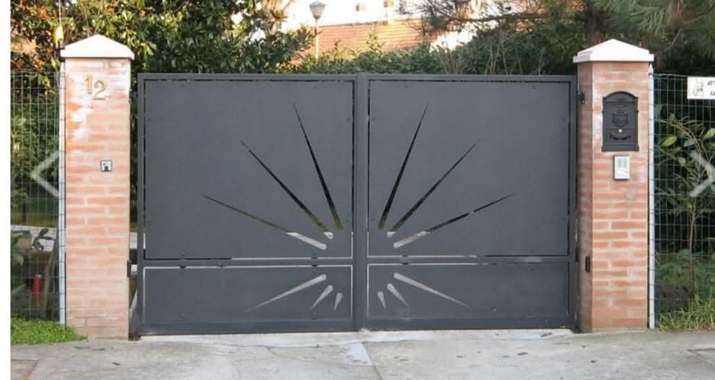 Atveriami vartai su automatika